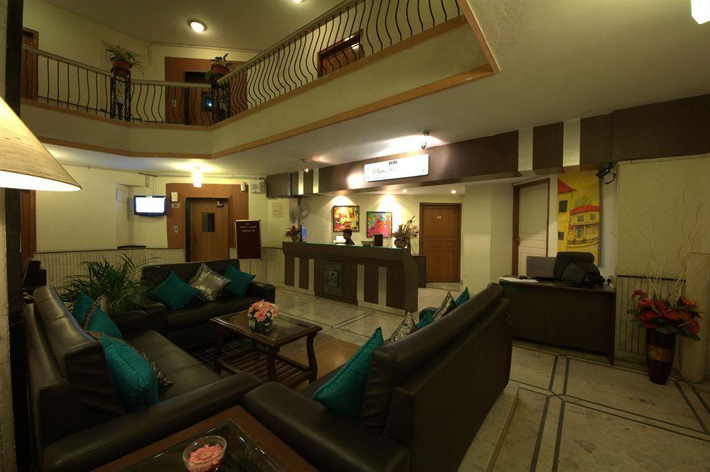 Hm Suites & Studios Bangalore Exteriör bild